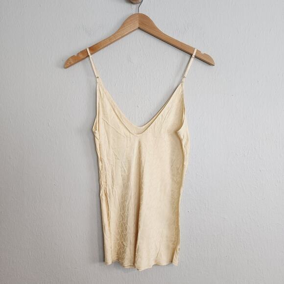 L'Agence Lexi Silk Blend Chain Link Print Camisole Gold V-Neck XS NWT - Picture 11 of 15